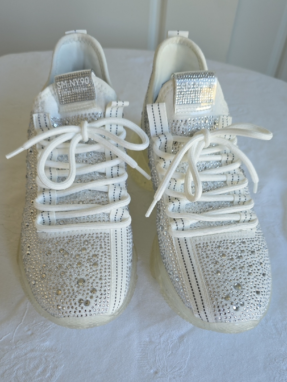 Steve Madden White Rhinestone Studded Women's Sneakers, Gorgeous, Size 10